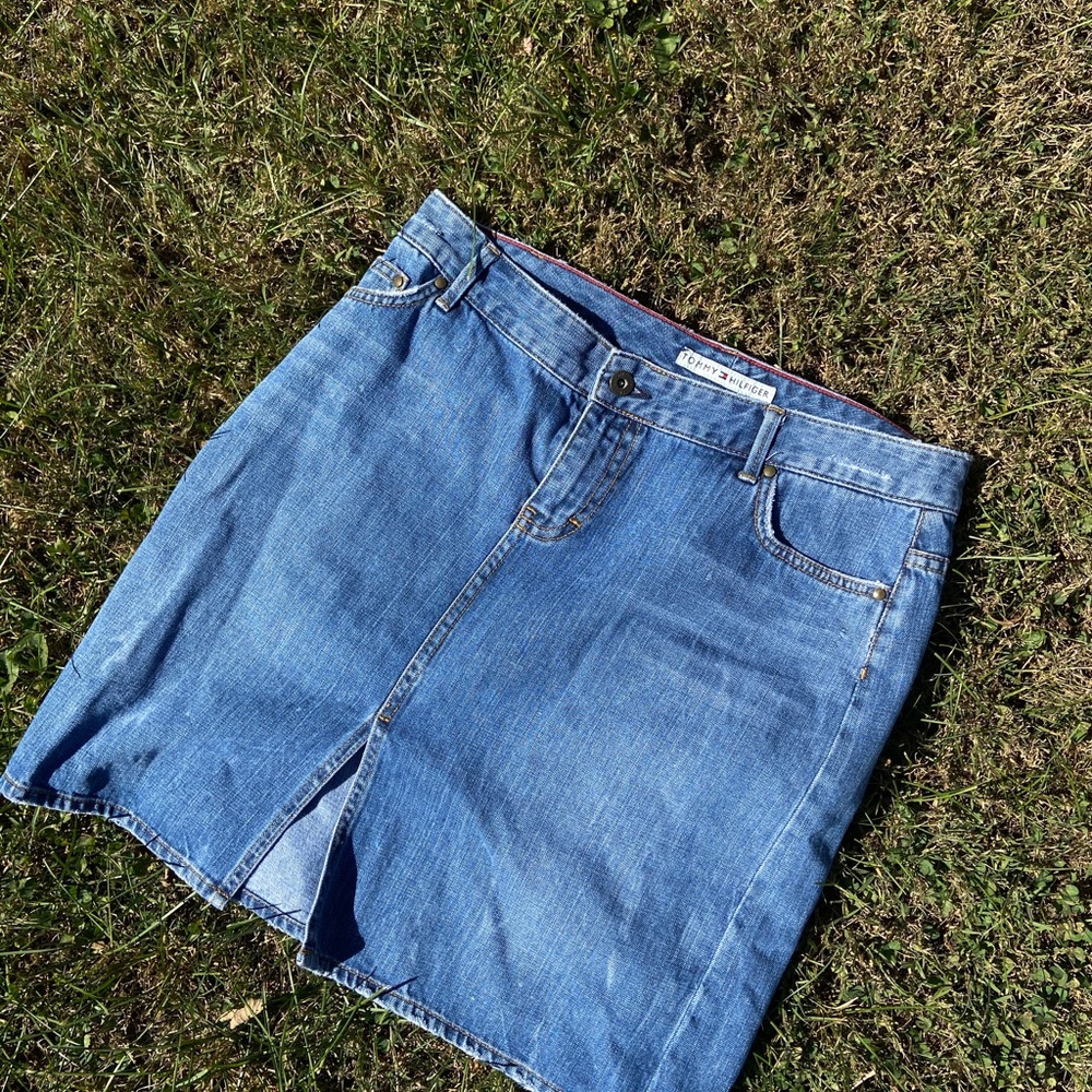 Vintage Tommy Hilfiger Denim Skirt - Picture 2 of 3